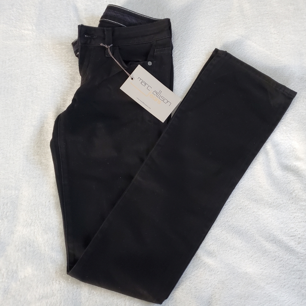 14. Bootcut Emilia Marc Alison Jeans Black